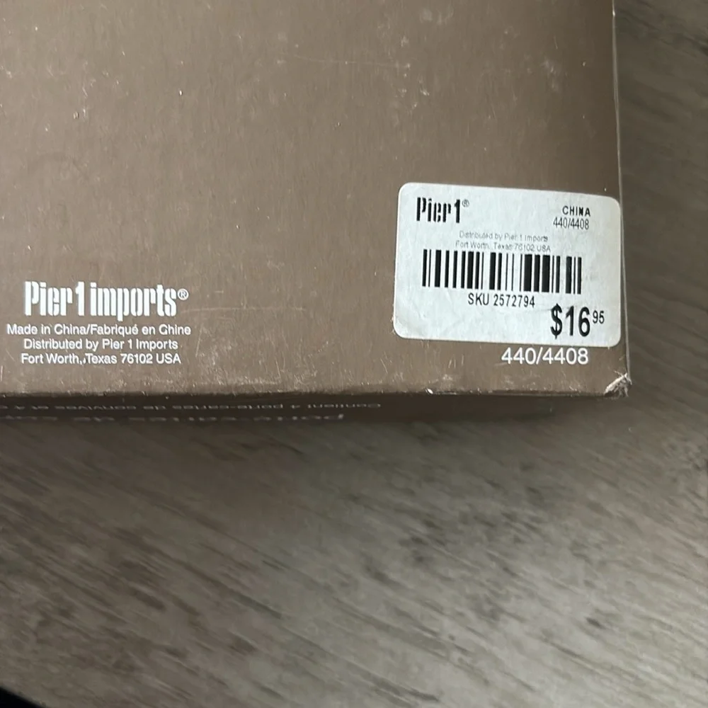 Pier 1 Eiffel tower place card holders set 4